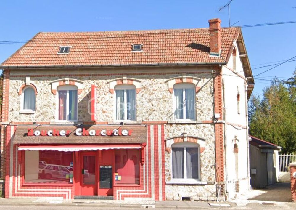 Propriété avec un très grand potentiel pour habiter ou pour investir !!!