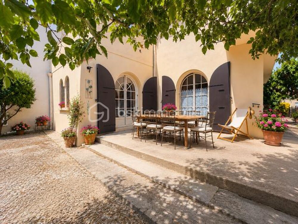 Vente Villa Maison familiale 3 faces avec beaux volumes Rivesaltes