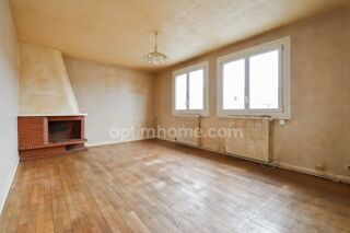  Immeuble à vendre 6 pièces 136 m²