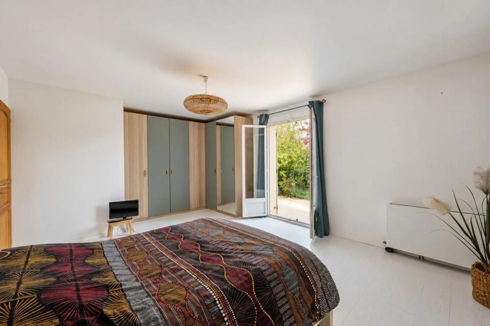 à vendre  Propriété/château Luzarches (95270)