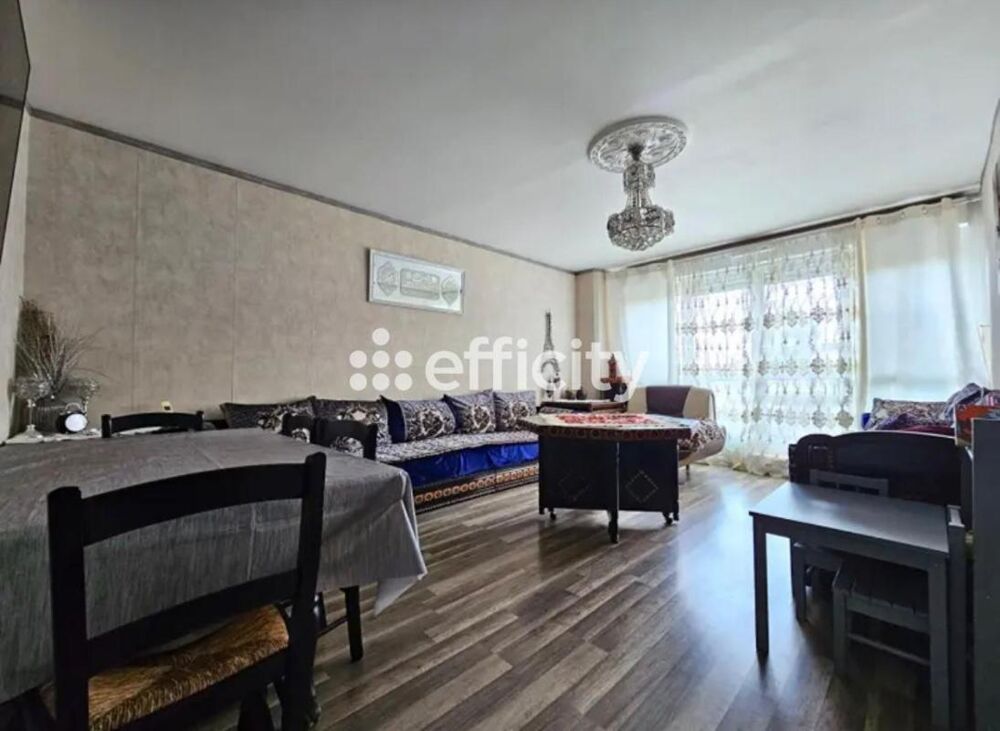 Appartement 5 pièces 84 m² · à Evry Courcouronnes · 84 m² · 188 900 €