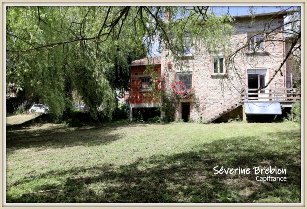 Vente Maison Maison rénovée, 3 chambres, terrain, garage VISCOMTAT (63) Viscomtat