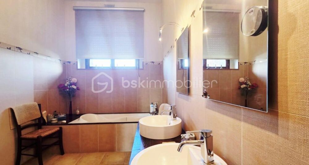 � vendre  Propri�t�/ch�teau Beauc� (35133)