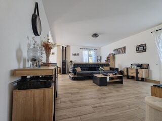  Maison à vendre 13 pièces 240 m²