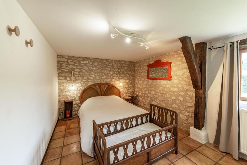 à vendre  Maison Montcuq (46800)