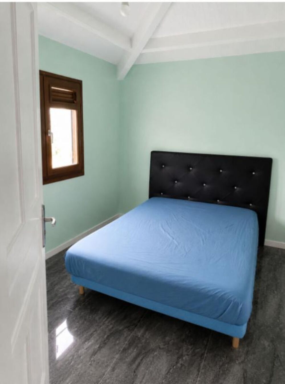 Vente Villa Villa T4 78 m2 de plain-pied avec piscine au Lamentin Lamentin