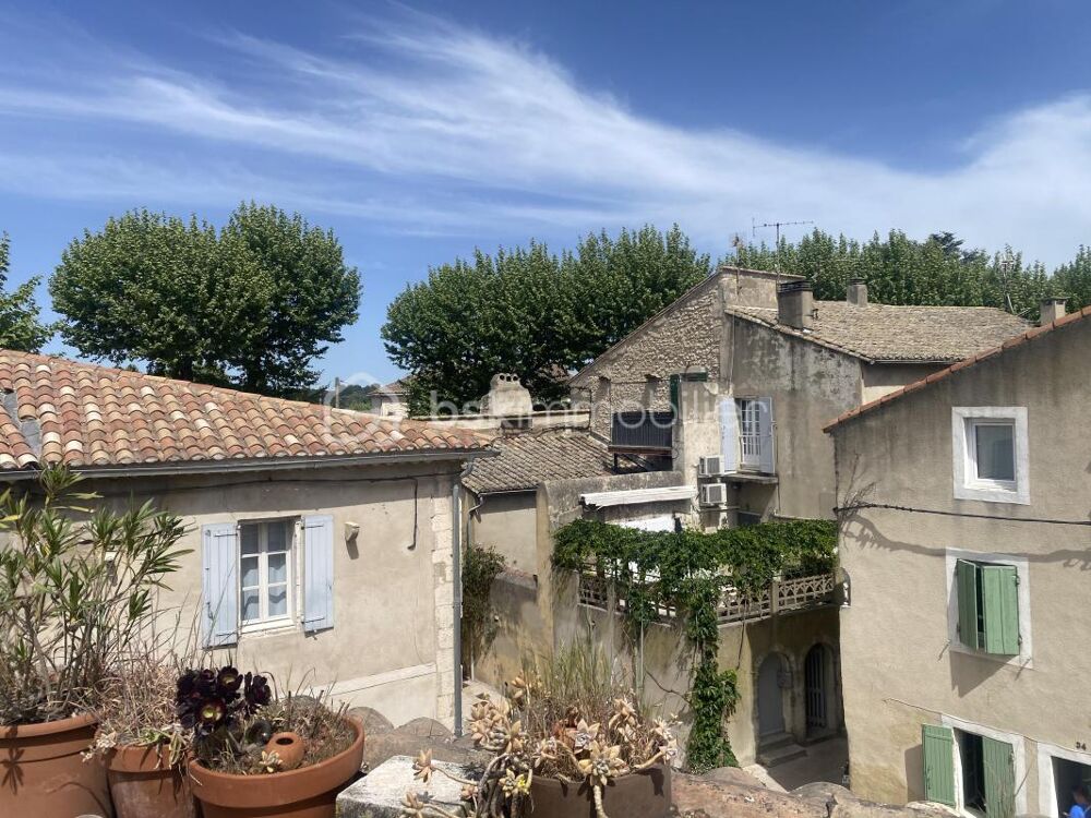 Maison de village avec terrasse
