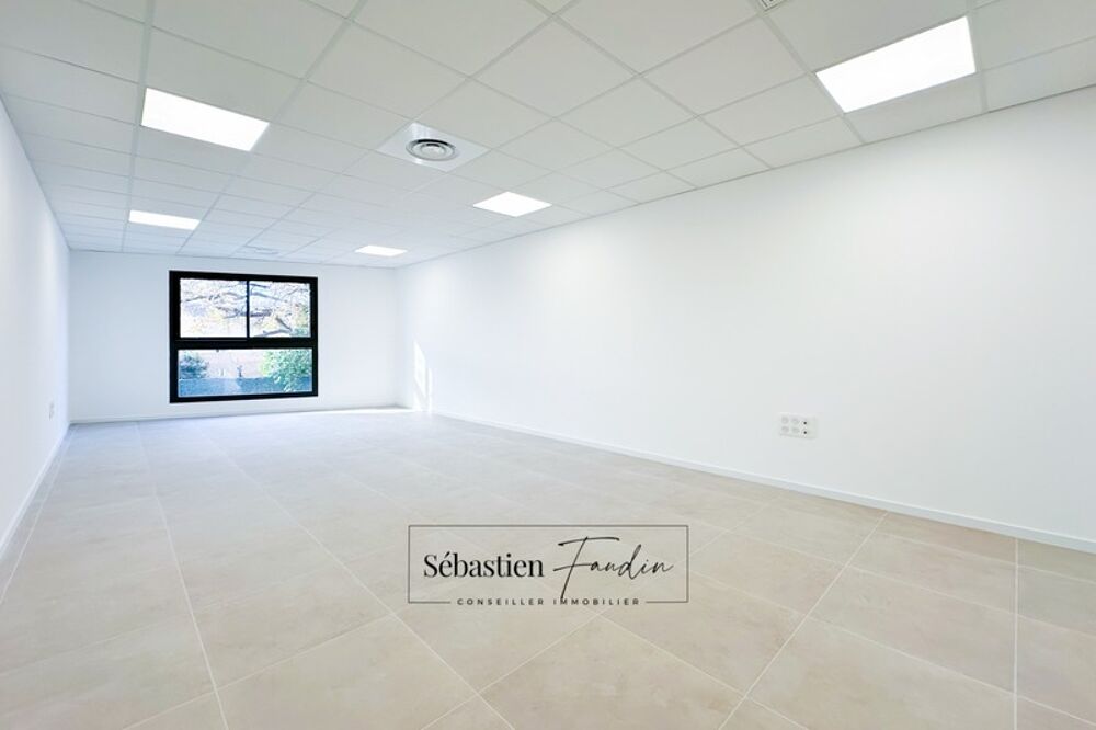   Bureau à louer LA SEYNE SUR MER (83) – 34 M² – FORTE VISIBILITÉ – BUREAUX NEUFS – PMR – STATIONNEMENTS 