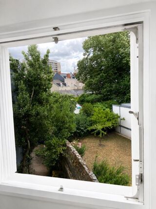  Appartement à louer 3 pièces 42 m²