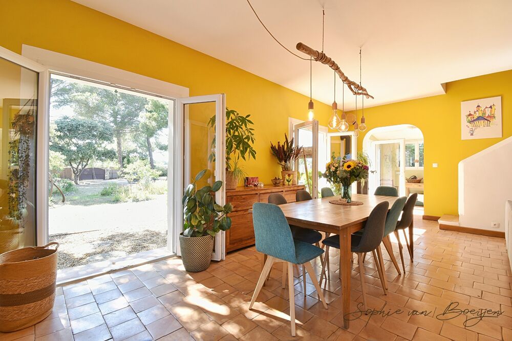 à vendre  Maison Éguilles (13510)