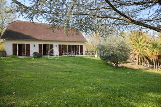  Propriété/château à vendre 7 pièces 181 m²