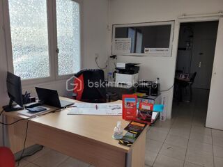  Immeuble  vendre 3 pices 480 m