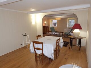  Maison  louer 7 pices 200 m