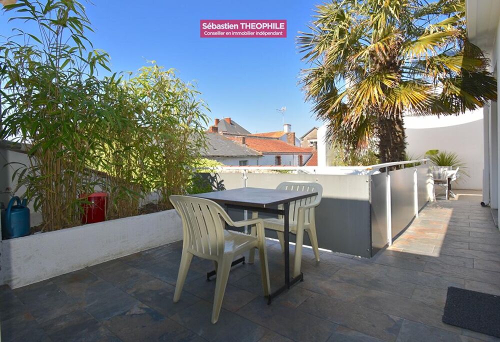 Vente Maison Centre-ville CHALLANS : Maison  6 pièce(s)  4 chambres 194 m2 Challans