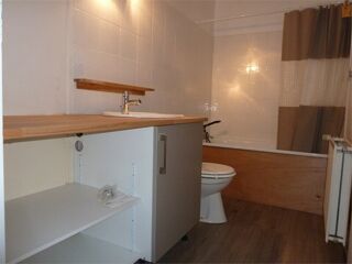  Appartement à louer 2 pièces 50 m²