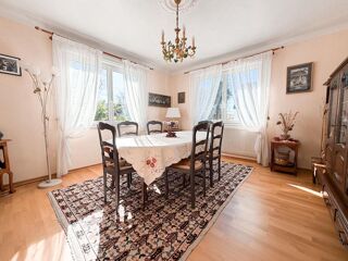  Maison � vendre 7 pi�ces 165 m�