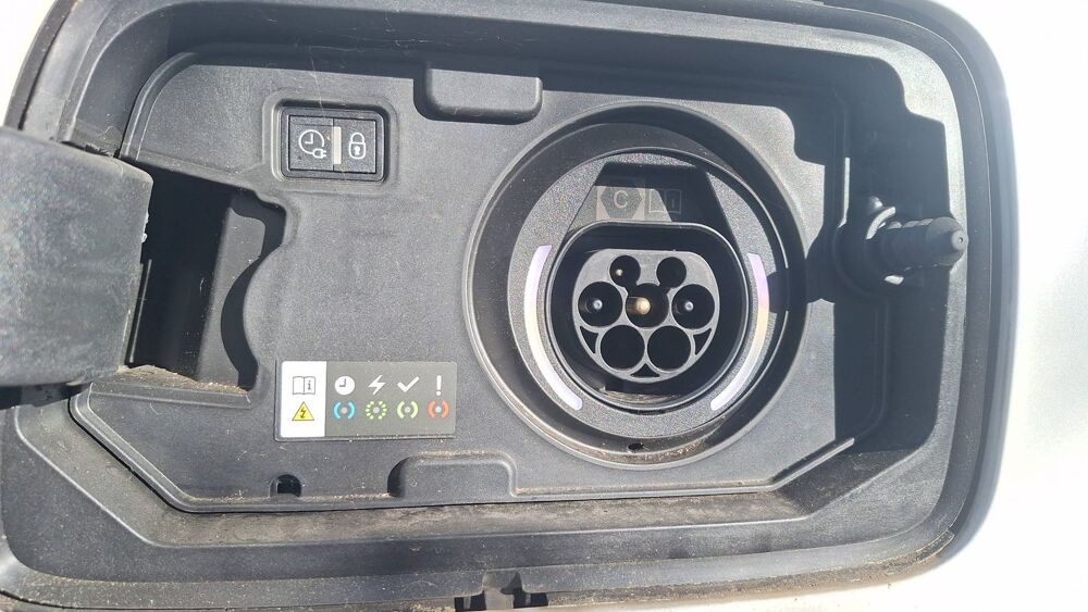 C5 aircross 1.6 PureTech 225 Plug in Hybrid e-EAT8 Shine - Automatique 2022 occasion 54670 Custines