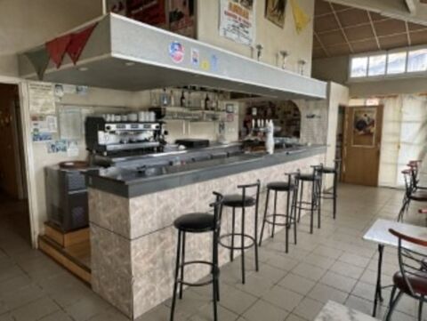 Local/bureau à vendre VIC FEZENSAC (32) 232000 32190 Vic fezensac
