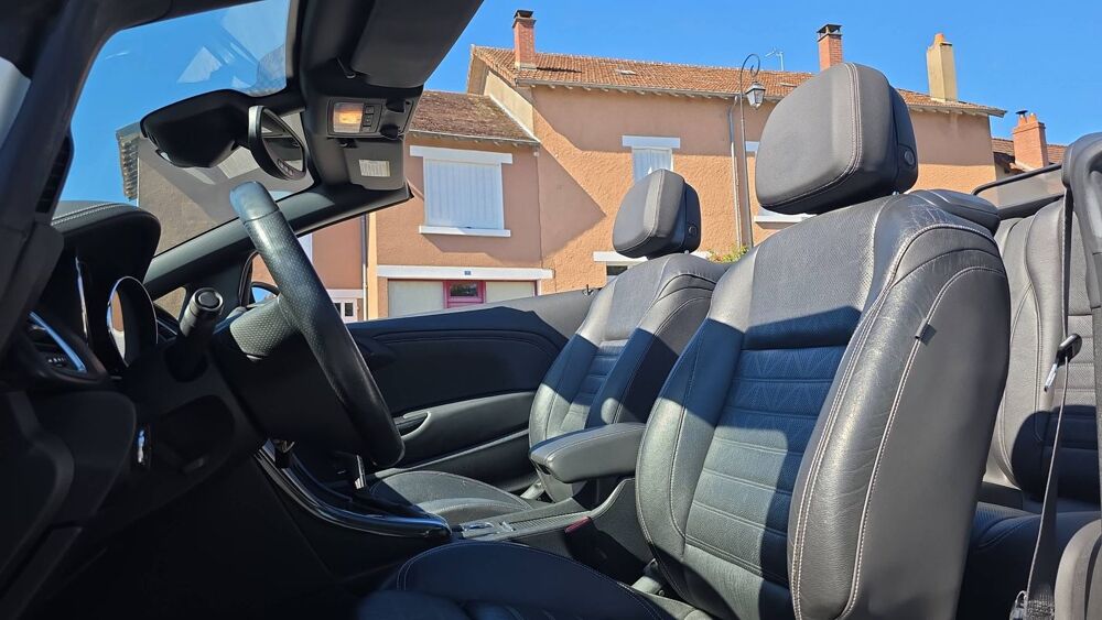 Cascada 1.6 Turbo 170 BVA6 Cosmo - Automatique Toit ouvrant 2016 occasion 87000 Limoges