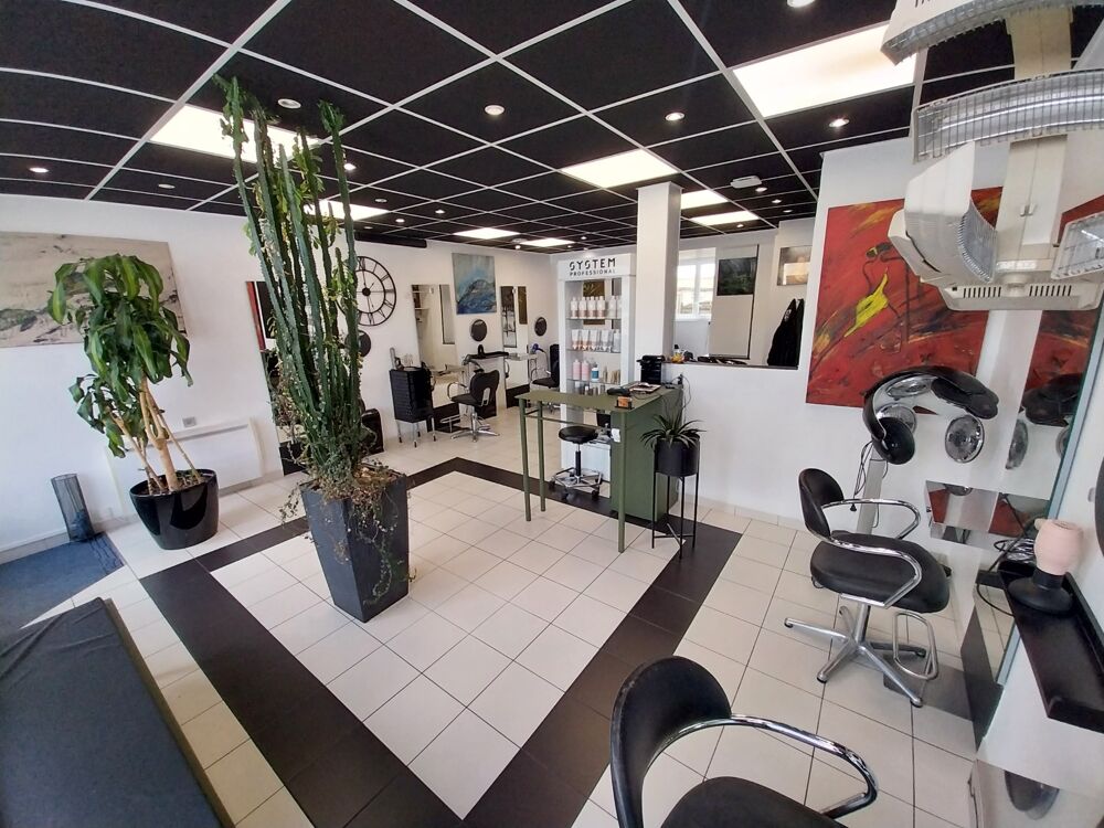 Vente Immeuble Immeuble composé d'un commerce et d'un appartement à vendre TROARN (14) Troarn
