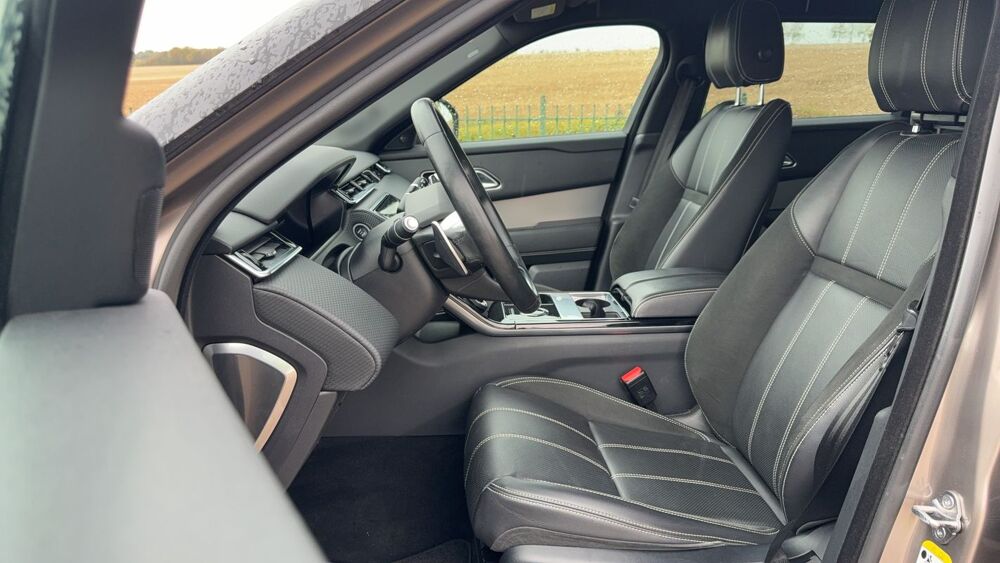 Range rover velar 2.0 TD4 180 4AWD BVA8 R-Dynamic - Automatique Toit ouvrant 2019 occasion 57070 Mey
