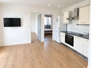 Location Appartement T3 MEUBLE avec véranda à VAULX-EN-VELIN Vaulx en velin