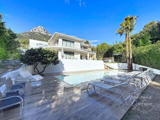  Maison à vendre 7 pièces 240 m²