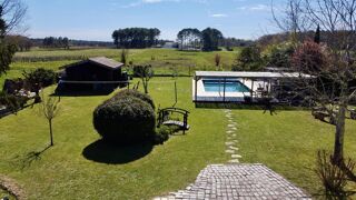  Maison � vendre 8 pi�ces 260 m�