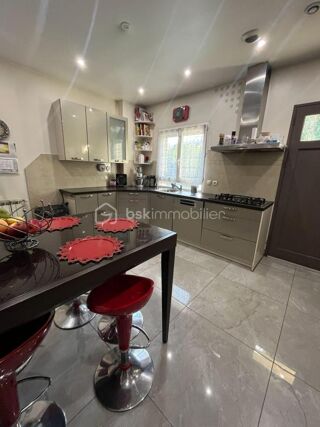  Maison � vendre 6 pi�ces 134 m�