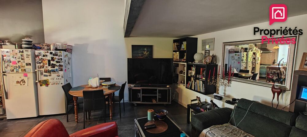Vente Maison Maison de ville mitoyenne avec cour et parking Arles