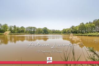  Terrain � vendre 25600 m�