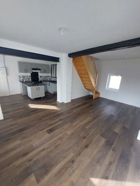  Maison � louer 4 pi�ces 90 m� Crulai