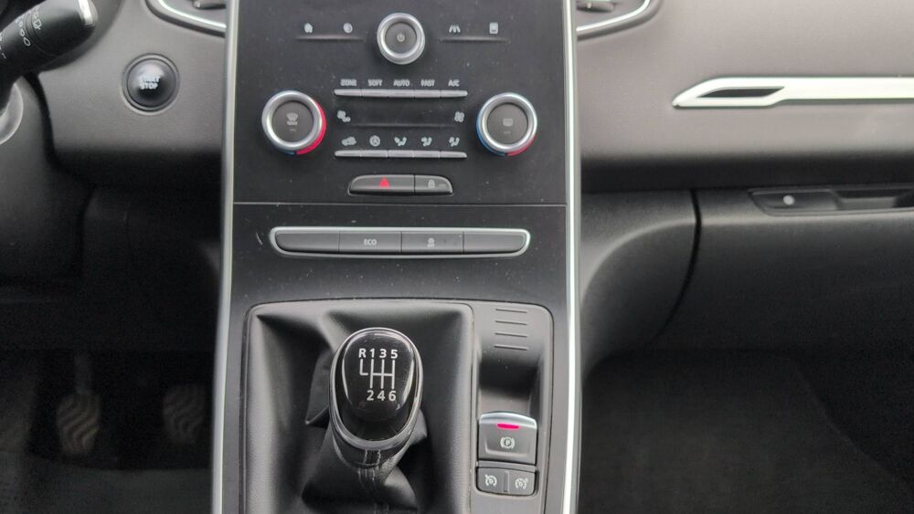 Sc&eacute;nic 1.5 DCI 110 Intens - Premi&egrave;re main Entretien constructeur 2017 occasion 62300 Lens