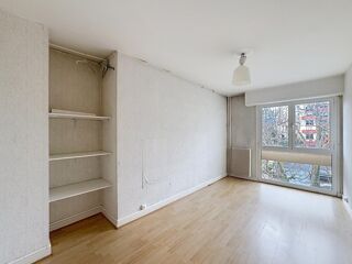  Appartement à louer 3 pièces 61 m²