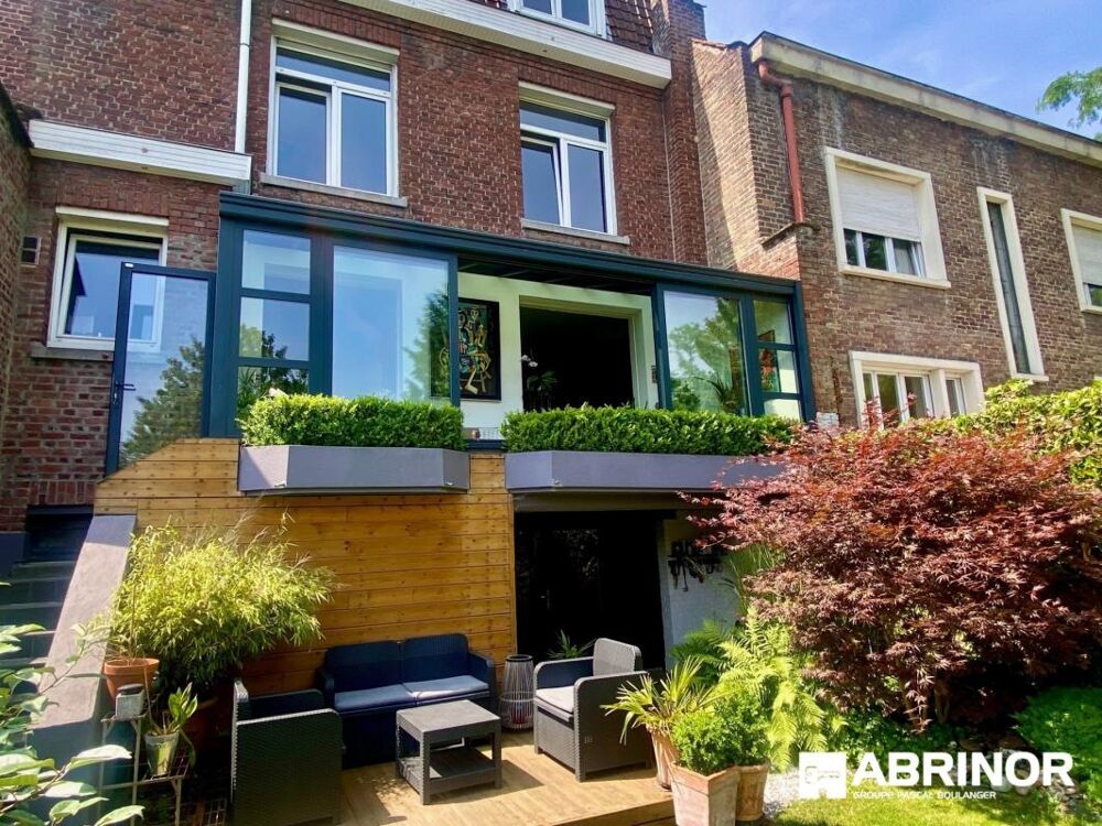 Maison 7 pièces 211 m² · à Croix · 211 m² · 795 000 €