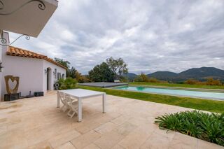  Maison à vendre 8 pièces 253 m²