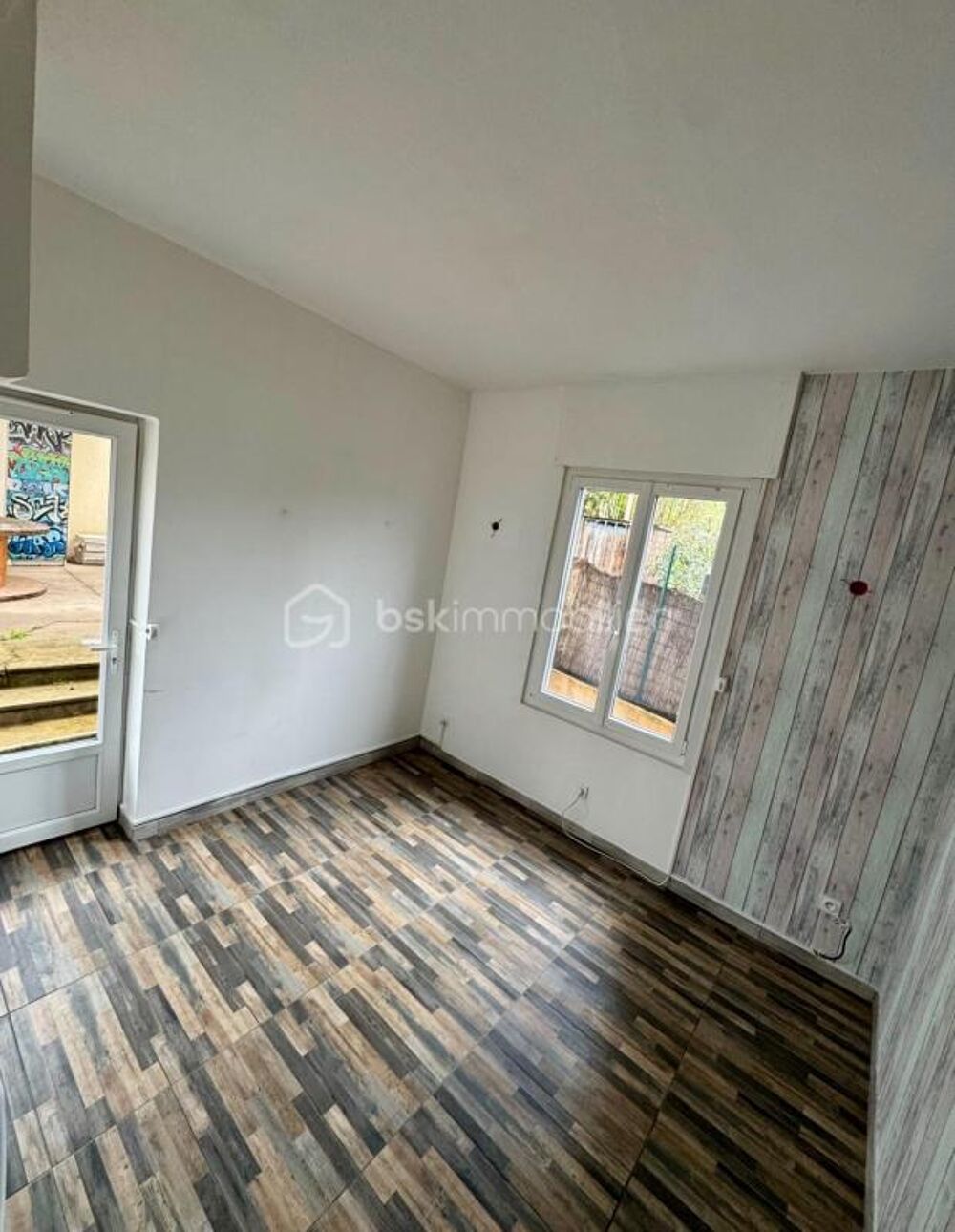 Bas de Villa T3/T4 + dépendance 15 m2