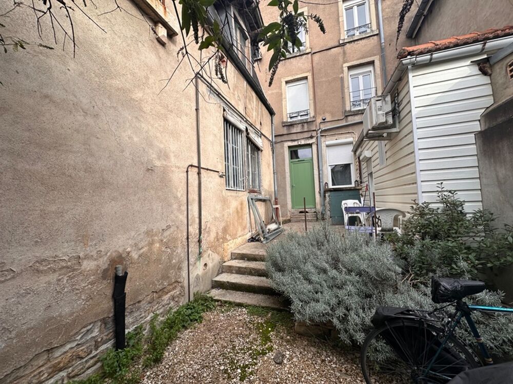 DIJON RUE LENOTRE PLATEAU DE 38 M2 VIABILISÉ A RÉNOVER
