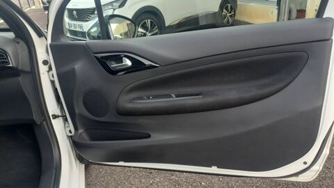 DS3 1.2 PureTech 110 Connected Chic 2018 occasion 63000 Clermont Ferrand