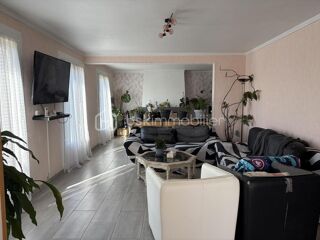  Maison à vendre 10 pièces 234 m²