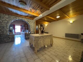  Maison à vendre 6 pièces 330 m²