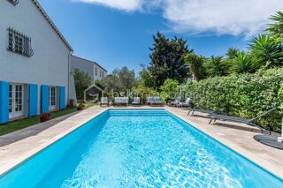  Maison à vendre 9 pièces 259 m²