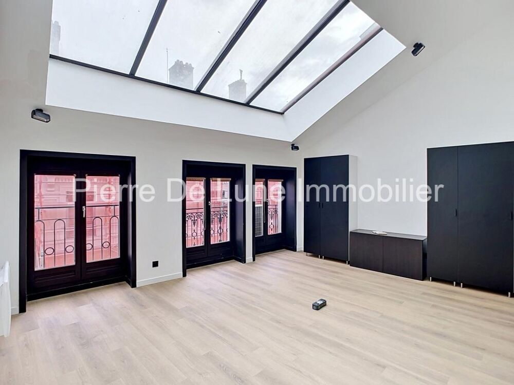 Presqu'île, dernier étage, 124m2, verrière exceptionnelle