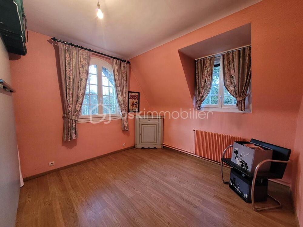  vendre  Proprit/chteau Le Mont-Saint-Adrien (60650)