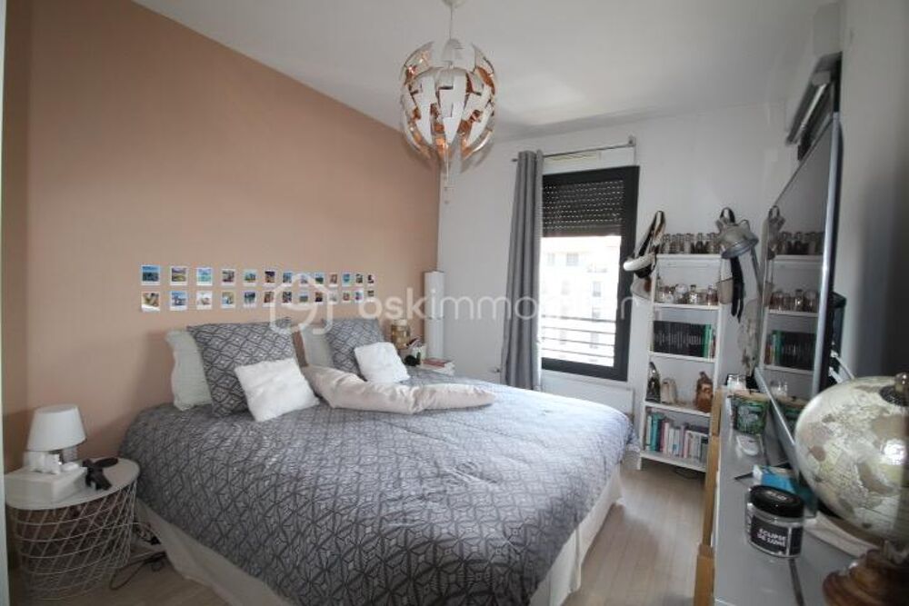 Vente Appartement T3 de 66 m² en dernier étage avec terrasse triple exposition de 36 m² Clermont ferrand