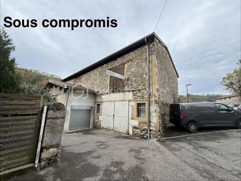 ? ENTREP&Ocirc;T EN PIERRE � 194 m&sup2; � CHARPENTE R&Eacute;NOV&Eacute;E � POSSIBILIT&Eacute; DE CHANGEMENT EN HABITATION 99000 38470 Vinay