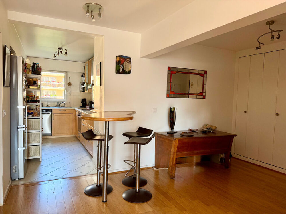 Appartement à vendre 4 pièces COURBEVOIE (92)