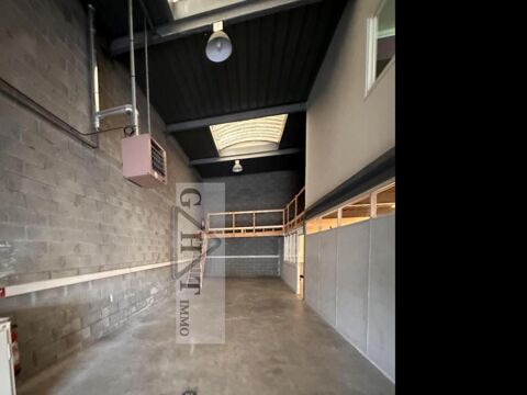 Entrep&ocirc;t + bureaux 220 m&sup2; 435000 94140 Alfortville