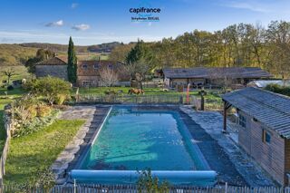  Propriété/château à vendre 8 pièces 220 m²