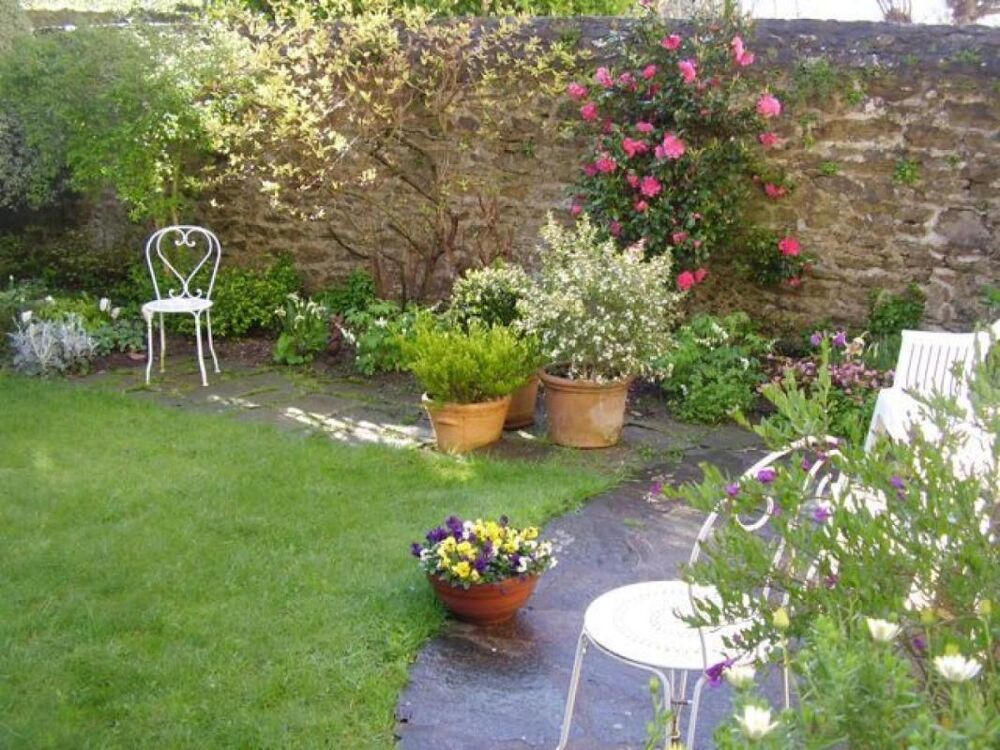 Vente Appartement 4 PIÈCES de 83m² + JARDIN + PKG(s) Mere
